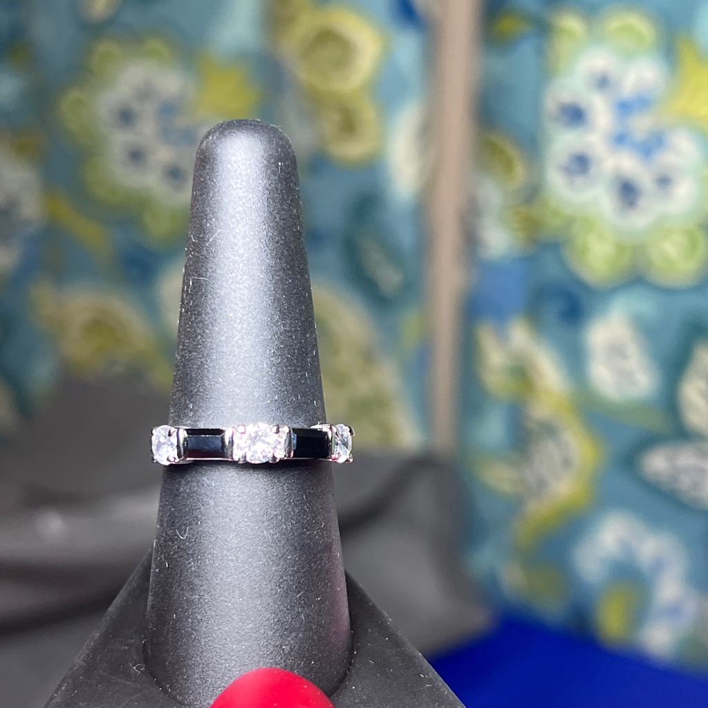 Freida Rothman Silver And Onyx Ring 85$